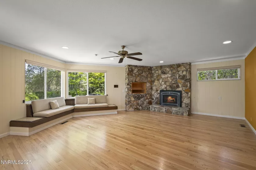 2645 Monterey, Reno, Nevada 89509, 3 Bedrooms Bedrooms, ,3 BathroomsBathrooms,Residential,Residential,Monterey,250050835