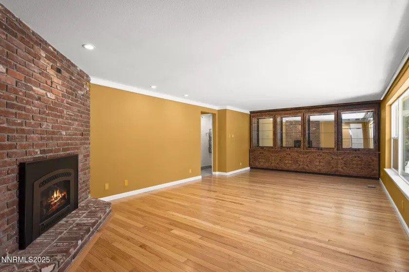 2645 Monterey, Reno, Nevada 89509, 3 Bedrooms Bedrooms, ,3 BathroomsBathrooms,Residential,Residential,Monterey,250050835
