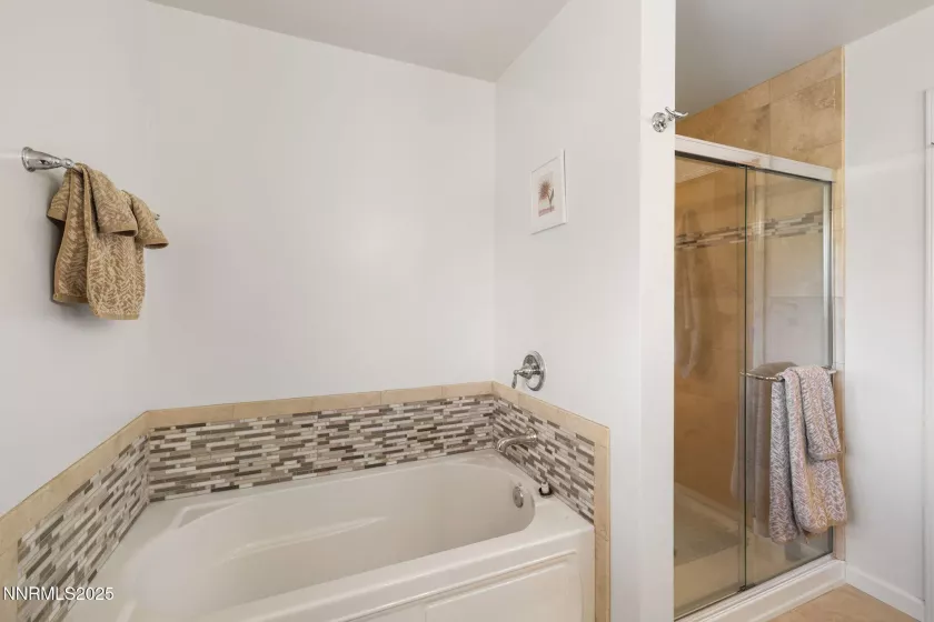 1435 Palisade, Reno, Nevada 89509, 4 Bedrooms Bedrooms, ,3 BathroomsBathrooms,Residential,Residential,Palisade,250051023