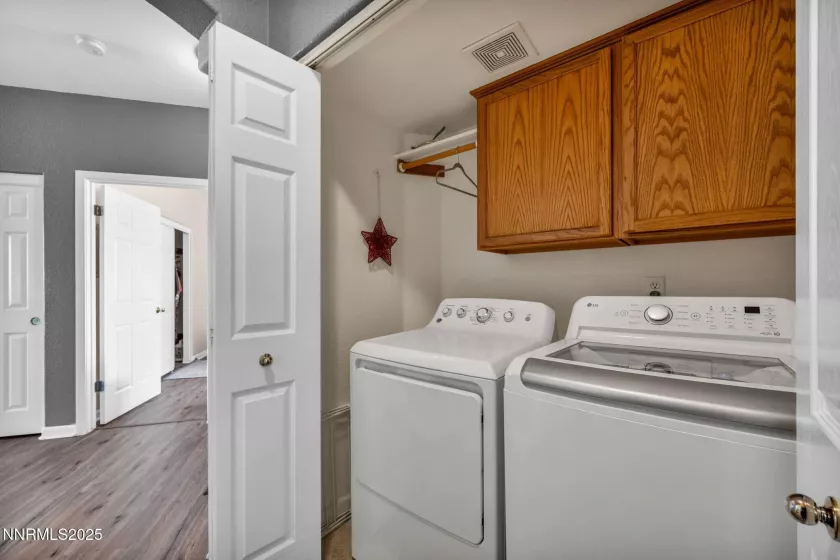 6230 Ingleston, Sparks, Nevada 89436, 2 Bedrooms Bedrooms, ,2 BathroomsBathrooms,Residential,Residential,Ingleston,250052524