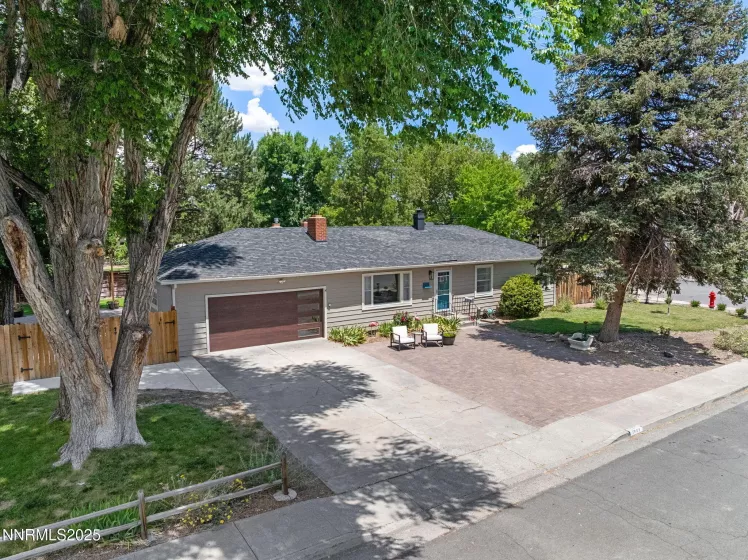 1905 Von, Reno, Nevada 89509, 3 Bedrooms Bedrooms, ,3 BathroomsBathrooms,Residential,Residential,Von,250052526