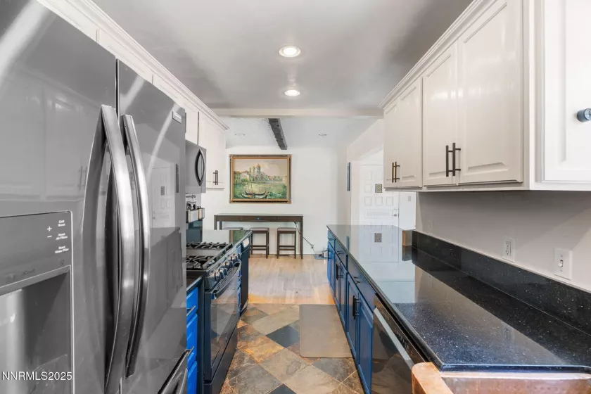 1905 Von, Reno, Nevada 89509, 3 Bedrooms Bedrooms, ,3 BathroomsBathrooms,Residential,Residential,Von,250052526
