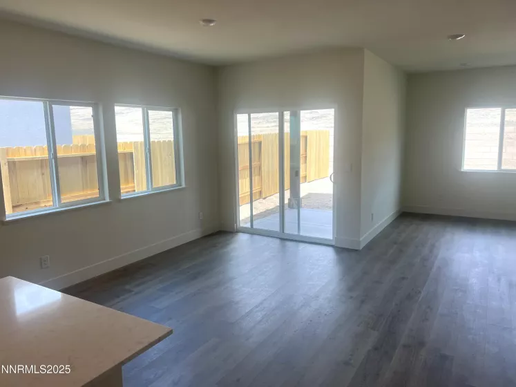 6182 Lazy Meadow, Sparks, Nevada 89436, 4 Bedrooms Bedrooms, ,2 BathroomsBathrooms,Residential Lease,Manufactured,Lazy Meadow,250052528
