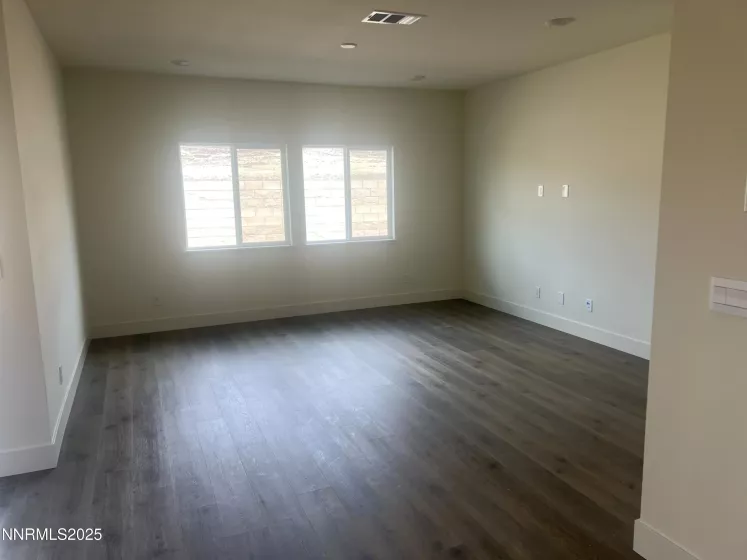 6182 Lazy Meadow, Sparks, Nevada 89436, 4 Bedrooms Bedrooms, ,2 BathroomsBathrooms,Residential Lease,Manufactured,Lazy Meadow,250052528