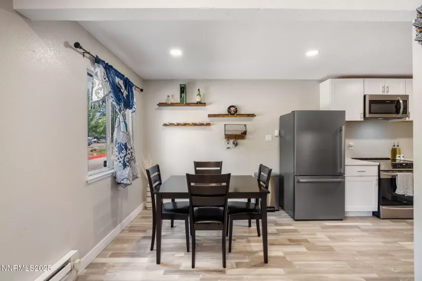 940 Jamaica, Reno, Nevada 89502, 2 Bedrooms Bedrooms, ,1 BathroomBathrooms,Residential,Residential,Jamaica,250052527