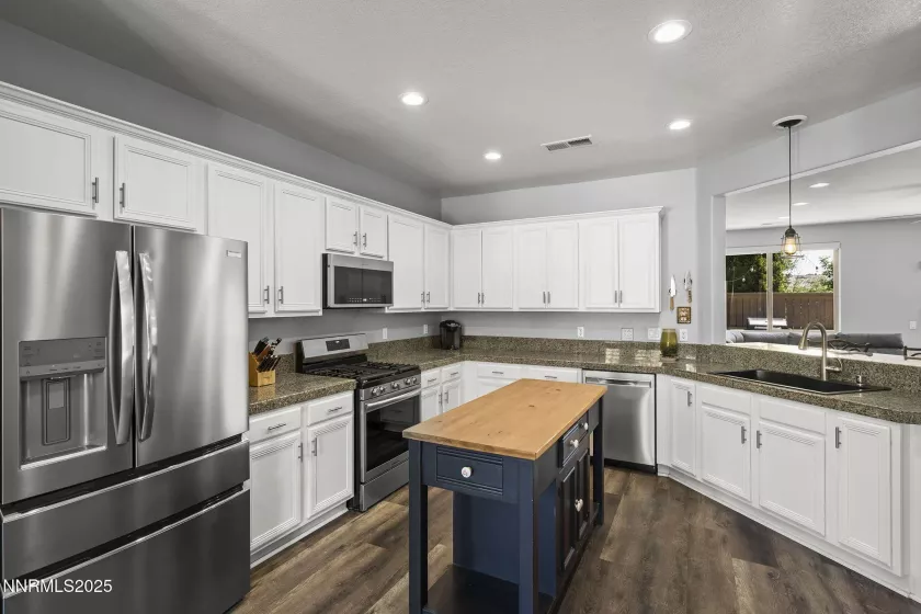 590 Sand Crane, Sparks, Nevada 89436, 3 Bedrooms Bedrooms, ,2 BathroomsBathrooms,Residential,Residential,Sand Crane,250052533