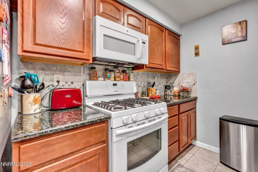 6670 Lotus, Reno, Nevada 89506, 3 Bedrooms Bedrooms, ,2 BathroomsBathrooms,Residential,Residential,Lotus,250052511