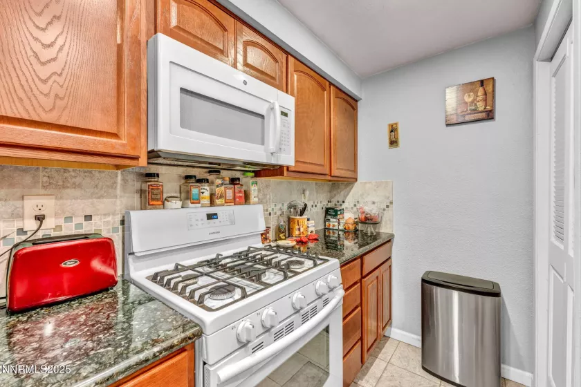 6670 Lotus, Reno, Nevada 89506, 3 Bedrooms Bedrooms, ,2 BathroomsBathrooms,Residential,Residential,Lotus,250052511