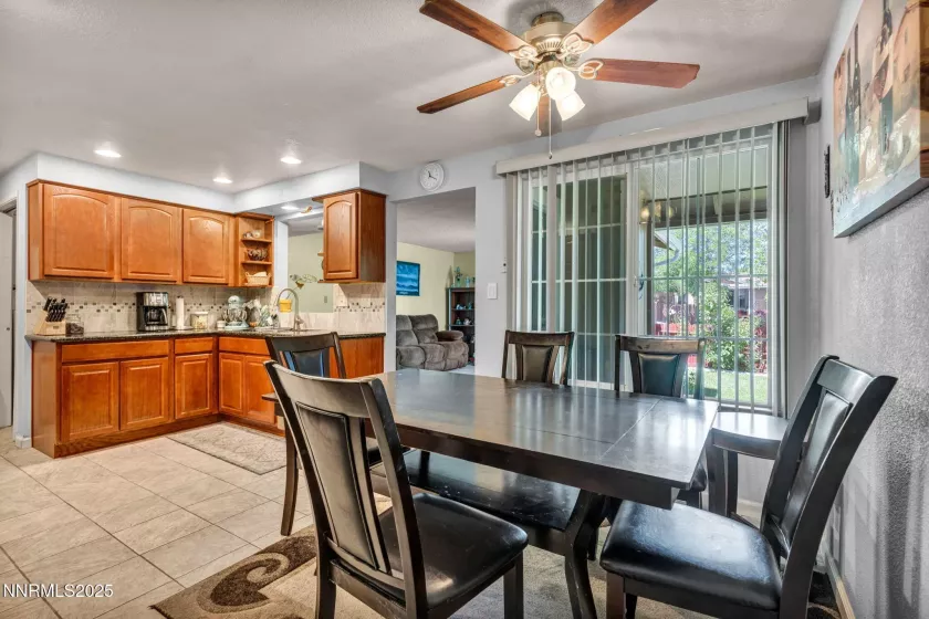 6670 Lotus, Reno, Nevada 89506, 3 Bedrooms Bedrooms, ,2 BathroomsBathrooms,Residential,Residential,Lotus,250052511