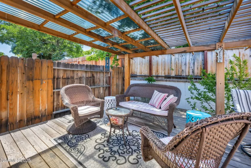 6670 Lotus, Reno, Nevada 89506, 3 Bedrooms Bedrooms, ,2 BathroomsBathrooms,Residential,Residential,Lotus,250052511