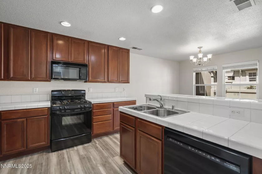 1672 Spring Hill, Reno, Nevada 89523, 3 Bedrooms Bedrooms, ,3 BathroomsBathrooms,Residential,Residential,Spring Hill,250052514