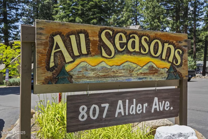 807 Alder, Incline Village, Nevada 89451, 3 Bedrooms Bedrooms, ,3 BathroomsBathrooms,Residential,Residential,Alder,250052518