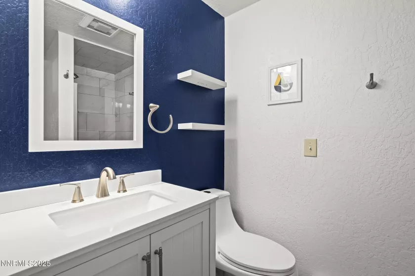 807 Alder, Incline Village, Nevada 89451, 3 Bedrooms Bedrooms, ,3 BathroomsBathrooms,Residential,Residential,Alder,250052518