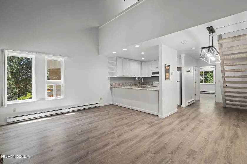 807 Alder, Incline Village, Nevada 89451, 3 Bedrooms Bedrooms, ,3 BathroomsBathrooms,Residential,Residential,Alder,250052518