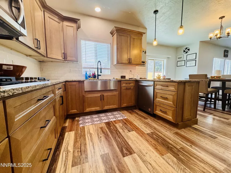 5290 Marla, Winnemucca, Nevada 89445, 4 Bedrooms Bedrooms, ,3 BathroomsBathrooms,Residential,Residential,Marla,250052520
