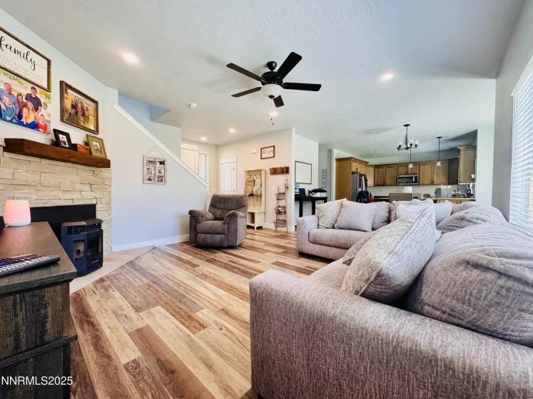 5290 Marla, Winnemucca, Nevada 89445, 4 Bedrooms Bedrooms, ,3 BathroomsBathrooms,Residential,Residential,Marla,250052520