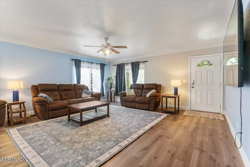 18324 Dustin, Reno, Nevada 89508, 5 Bedrooms Bedrooms, ,3 BathroomsBathrooms,Residential,Residential,Dustin,250052523