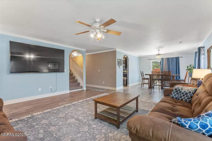 18324 Dustin, Reno, Nevada 89508, 5 Bedrooms Bedrooms, ,3 BathroomsBathrooms,Residential,Residential,Dustin,250052523