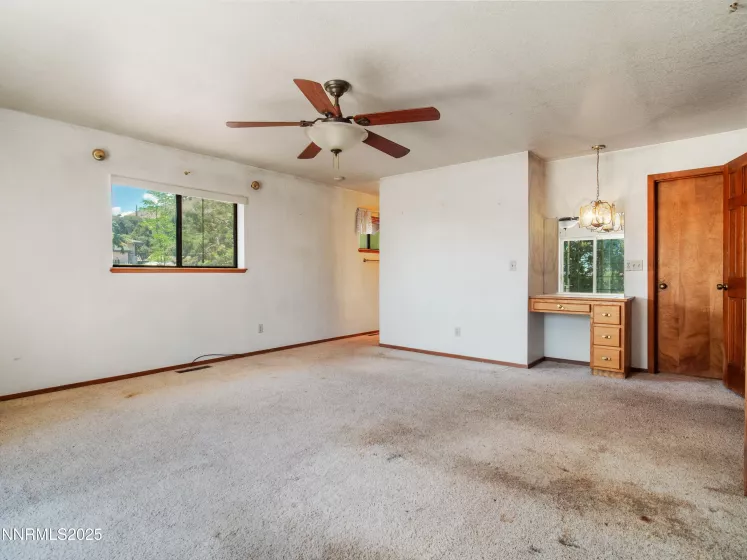 1561 Alba, Gardnerville, Nevada 89410, 4 Bedrooms Bedrooms, ,4 BathroomsBathrooms,Residential,Residential,Alba,250052522