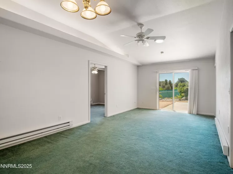 1561 Alba, Gardnerville, Nevada 89410, 4 Bedrooms Bedrooms, ,4 BathroomsBathrooms,Residential,Residential,Alba,250052522