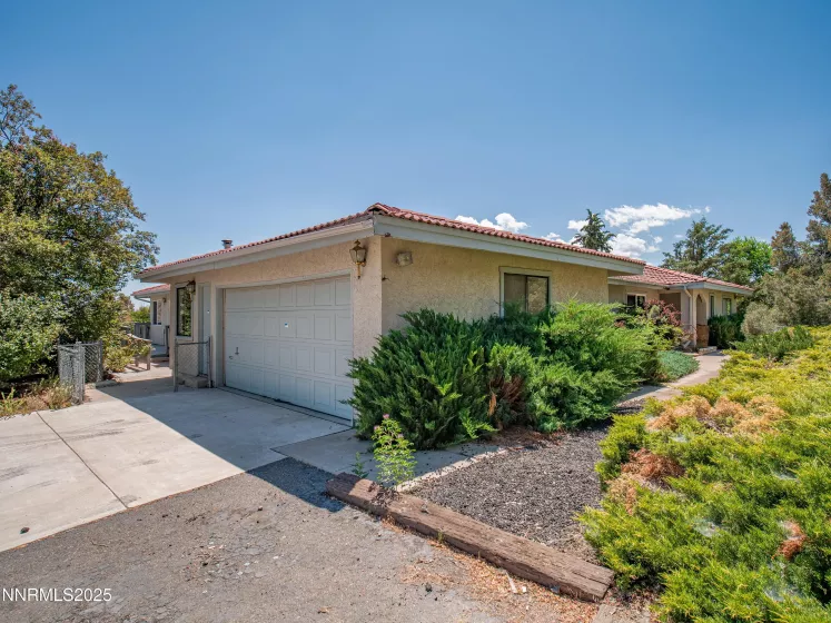 1561 Alba, Gardnerville, Nevada 89410, 4 Bedrooms Bedrooms, ,4 BathroomsBathrooms,Residential,Residential,Alba,250052522