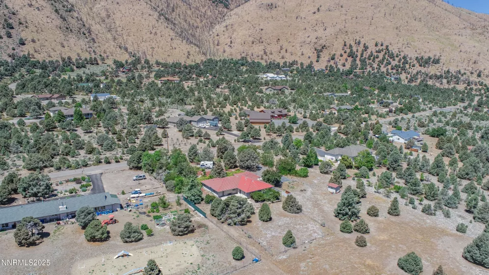 1561 Alba, Gardnerville, Nevada 89410, 4 Bedrooms Bedrooms, ,4 BathroomsBathrooms,Residential,Residential,Alba,250052522