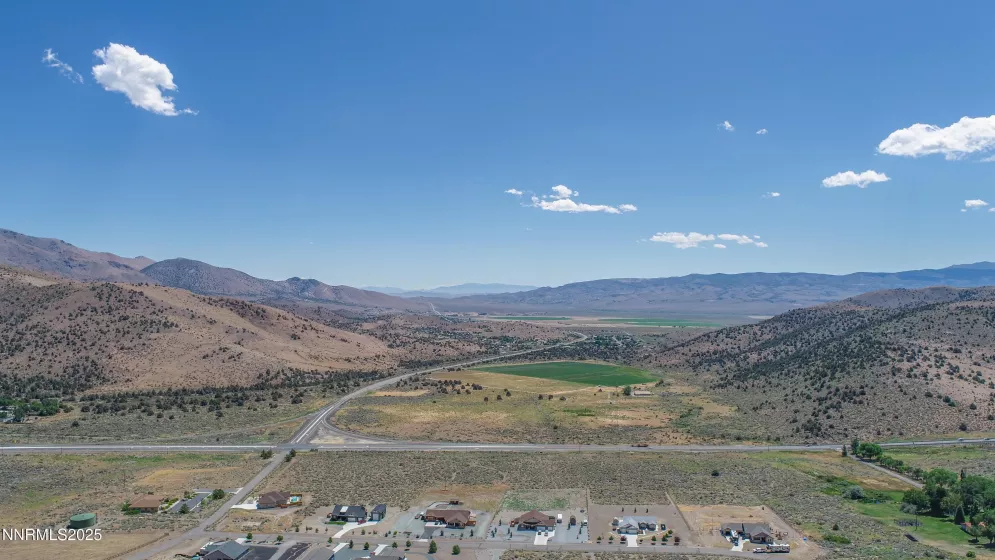 1561 Alba, Gardnerville, Nevada 89410, 4 Bedrooms Bedrooms, ,4 BathroomsBathrooms,Residential,Residential,Alba,250052522