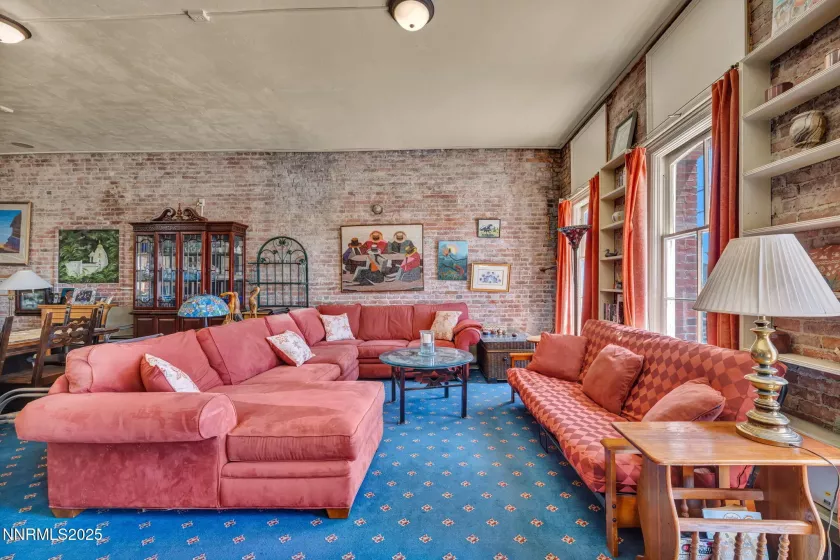 58 C, Virginia City, Nevada 89440, ,Commercial Sale,Residential,C,250052537
