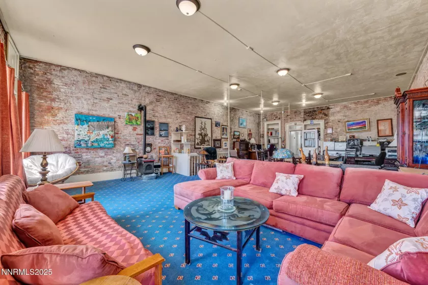 58 C, Virginia City, Nevada 89440, ,Commercial Sale,Residential,C,250052537