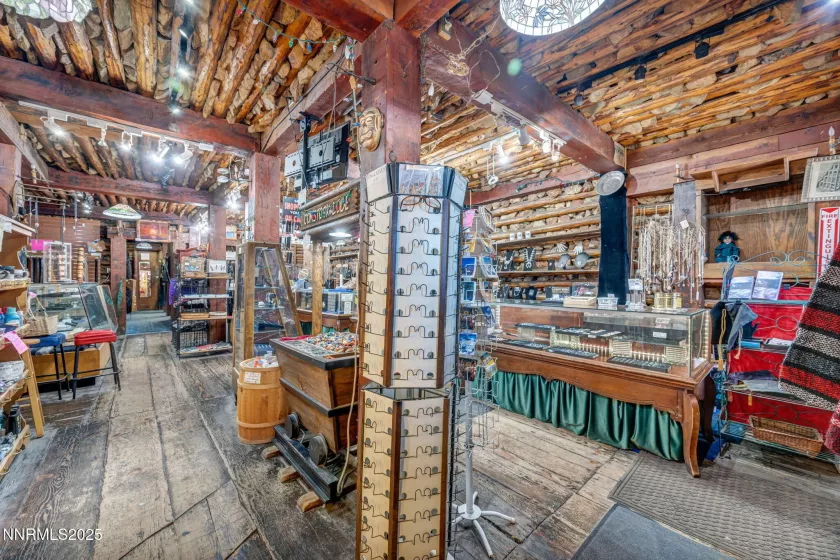 58 C, Virginia City, Nevada 89440, ,Commercial Sale,Residential,C,250052537