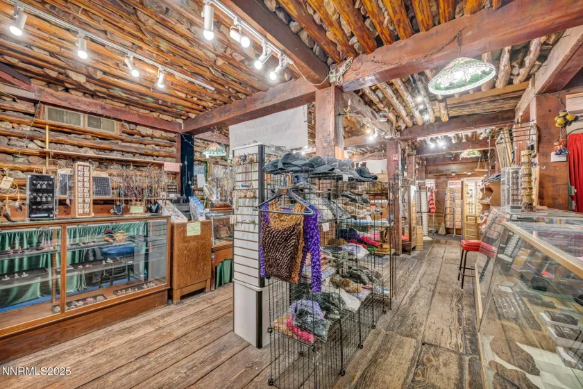 58 C, Virginia City, Nevada 89440, ,Commercial Sale,Residential,C,250052537
