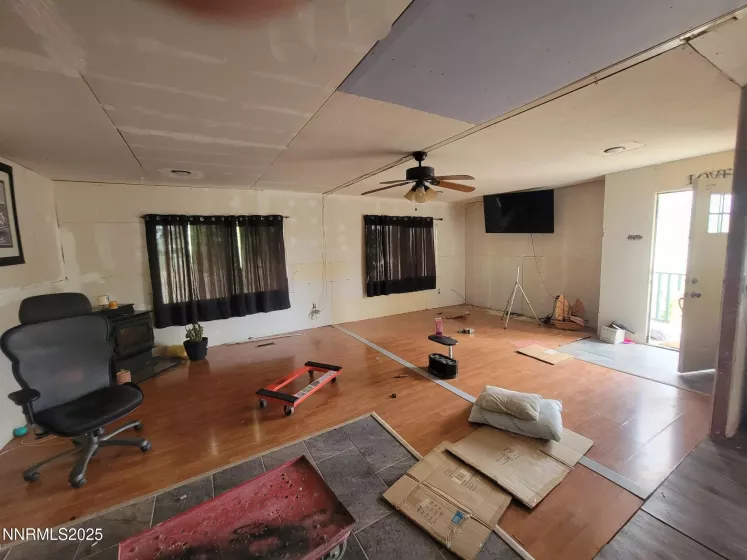 2735 Toiyabe, Silver Springs, Nevada 89429, 2 Bedrooms Bedrooms, ,2 BathroomsBathrooms,Residential,Residential,Toiyabe,250052538