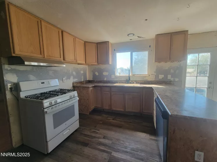 2735 Toiyabe, Silver Springs, Nevada 89429, 2 Bedrooms Bedrooms, ,2 BathroomsBathrooms,Residential,Residential,Toiyabe,250052538
