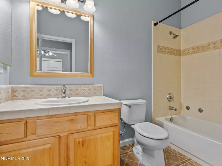 10404 Chadwell, Reno, Nevada 89521, 3 Bedrooms Bedrooms, ,2 BathroomsBathrooms,Residential,Residential,Chadwell,250052530