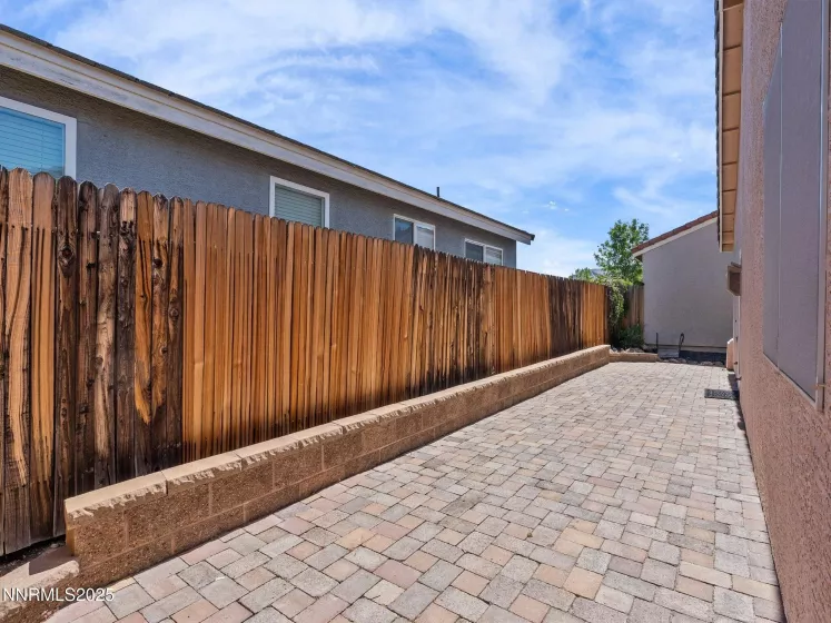 10404 Chadwell, Reno, Nevada 89521, 3 Bedrooms Bedrooms, ,2 BathroomsBathrooms,Residential,Residential,Chadwell,250052530