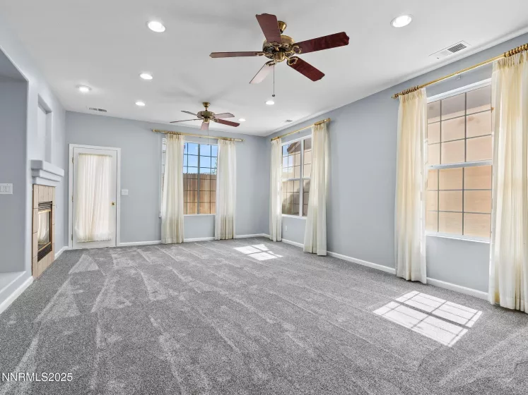10404 Chadwell, Reno, Nevada 89521, 3 Bedrooms Bedrooms, ,2 BathroomsBathrooms,Residential,Residential,Chadwell,250052530