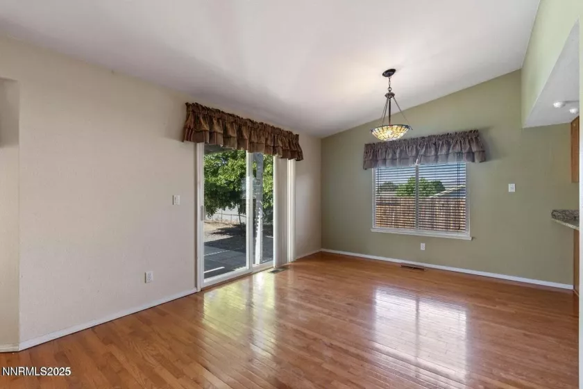 439 Beau, Sparks, Nevada 89436, 3 Bedrooms Bedrooms, ,3 BathroomsBathrooms,Residential Lease,Manufactured,Beau,250052545