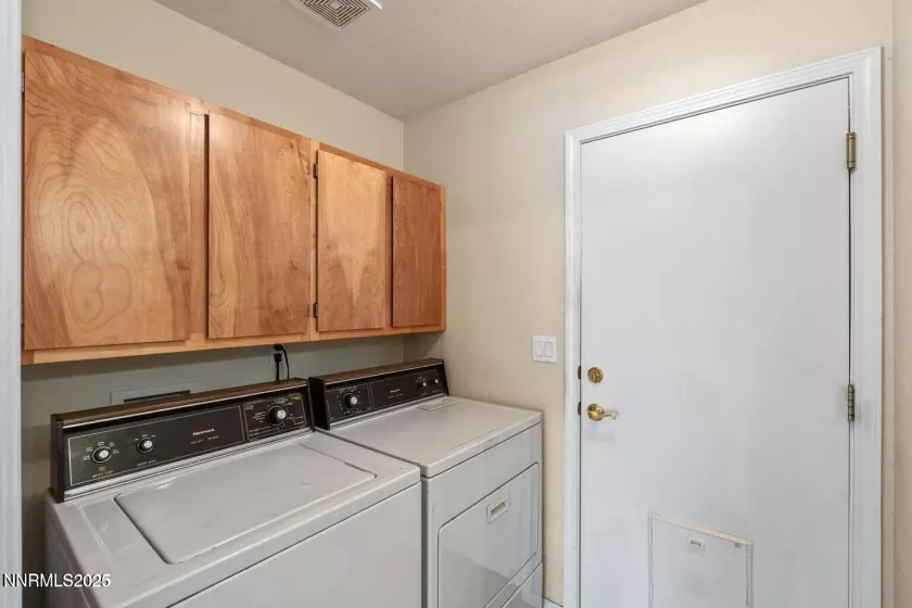 439 Beau, Sparks, Nevada 89436, 3 Bedrooms Bedrooms, ,3 BathroomsBathrooms,Residential Lease,Manufactured,Beau,250052545