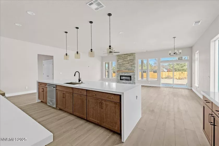 2800 Pamela, Minden, Nevada 89423, 4 Bedrooms Bedrooms, ,3 BathroomsBathrooms,Residential,Residential,Pamela,250052552