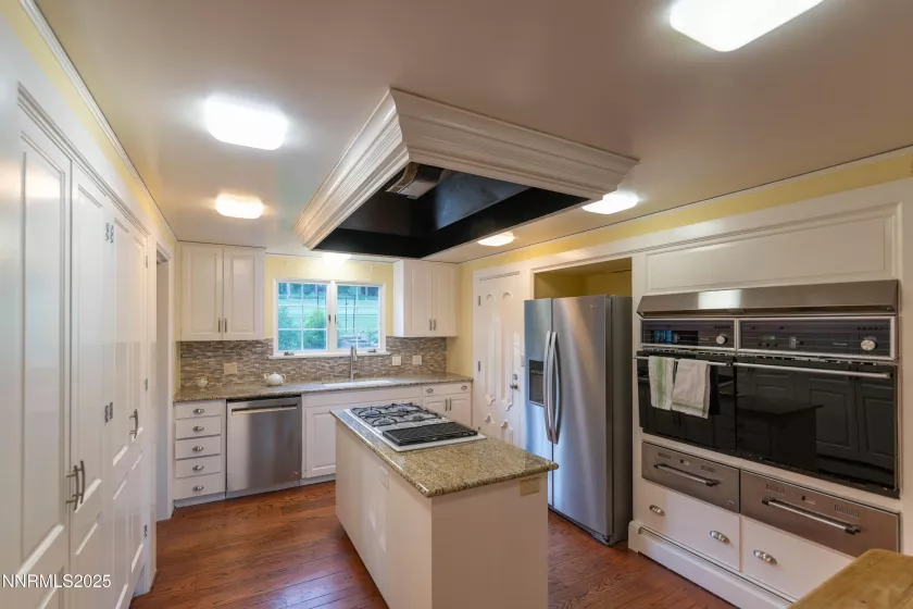 976 Caddie, Incline Village, Nevada 89451, 4 Bedrooms Bedrooms, ,6 BathroomsBathrooms,Residential,Residential,Caddie,250052555