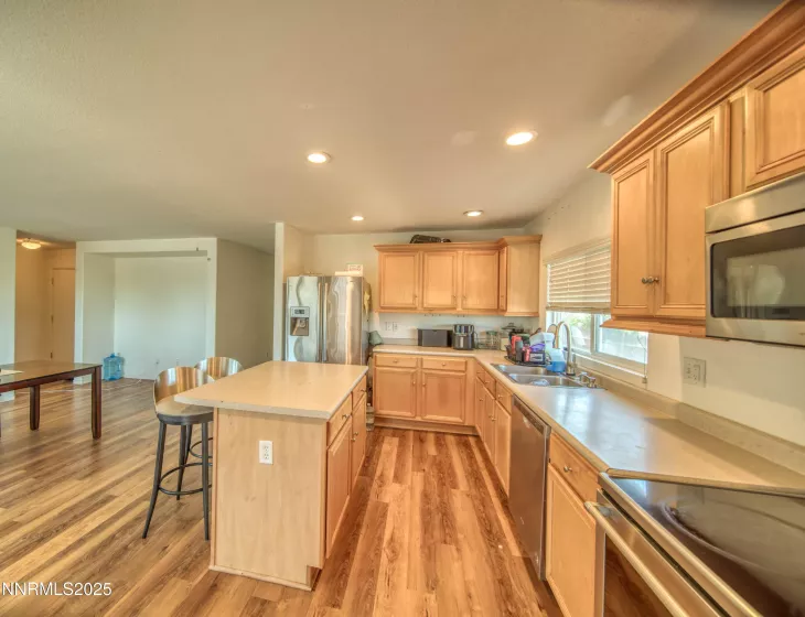9698 Canyon Meadows, Reno, Nevada 89506, 5 Bedrooms Bedrooms, ,3 BathroomsBathrooms,Residential,Residential,Canyon Meadows,250052566