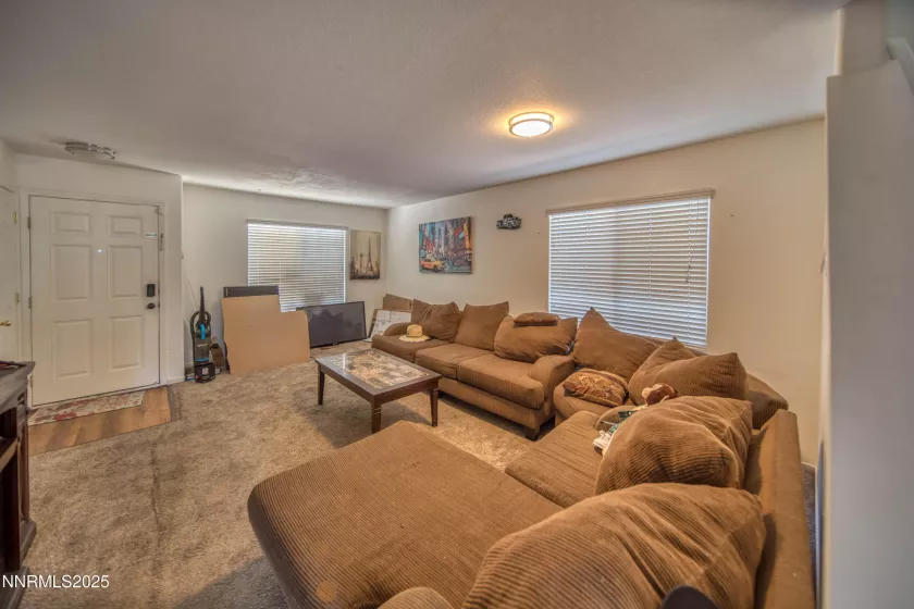 9698 Canyon Meadows, Reno, Nevada 89506, 5 Bedrooms Bedrooms, ,3 BathroomsBathrooms,Residential,Residential,Canyon Meadows,250052566