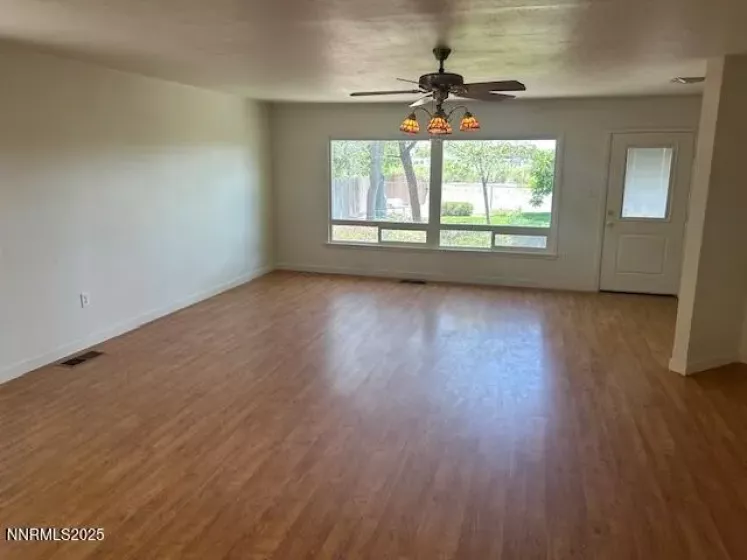 3220 Rice, Fallon, Nevada 89406, 2 Bedrooms Bedrooms, ,1 BathroomBathrooms,Residential,Residential,Rice,250052567
