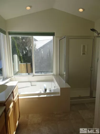 7021 Heatherwood, Reno, Nevada 89523, 5 Bedrooms Bedrooms, ,3 BathroomsBathrooms,Residential Lease,Manufactured,Heatherwood,250052572