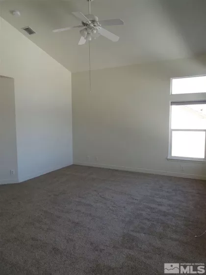 7021 Heatherwood, Reno, Nevada 89523, 5 Bedrooms Bedrooms, ,3 BathroomsBathrooms,Residential Lease,Manufactured,Heatherwood,250052572