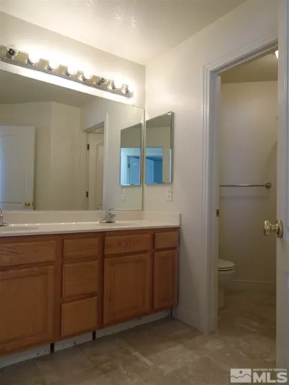 7021 Heatherwood, Reno, Nevada 89523, 5 Bedrooms Bedrooms, ,3 BathroomsBathrooms,Residential Lease,Manufactured,Heatherwood,250052572