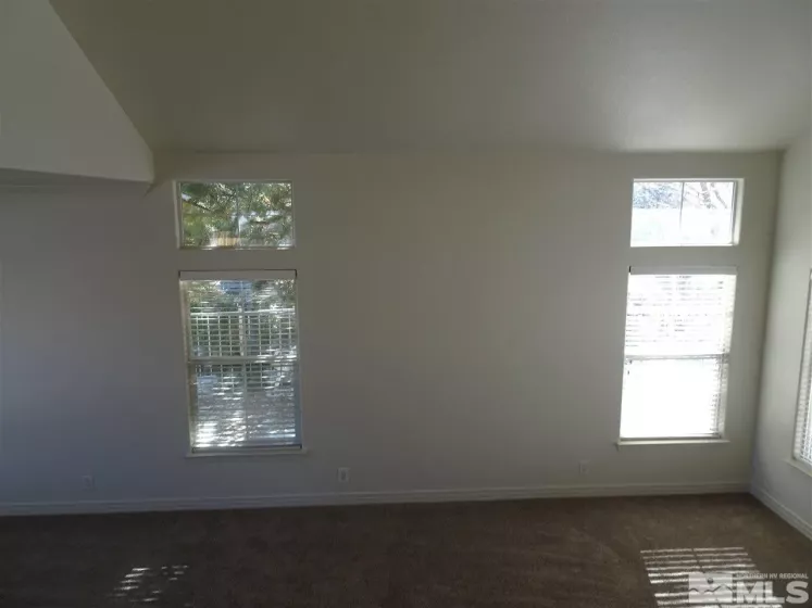 7021 Heatherwood, Reno, Nevada 89523, 5 Bedrooms Bedrooms, ,3 BathroomsBathrooms,Residential Lease,Manufactured,Heatherwood,250052572