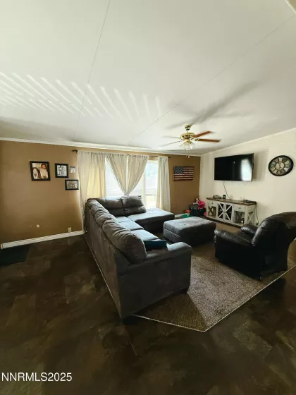102 Manhattan, Battle Mountain, Nevada 89820, 3 Bedrooms Bedrooms, ,2 BathroomsBathrooms,Residential,Residential,Manhattan,250052574