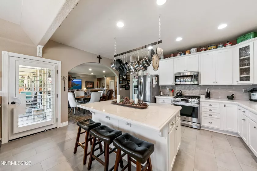 2885 Rio Vista, Minden, Nevada 89423, 4 Bedrooms Bedrooms, ,2 BathroomsBathrooms,Residential,Residential,Rio Vista,250052575