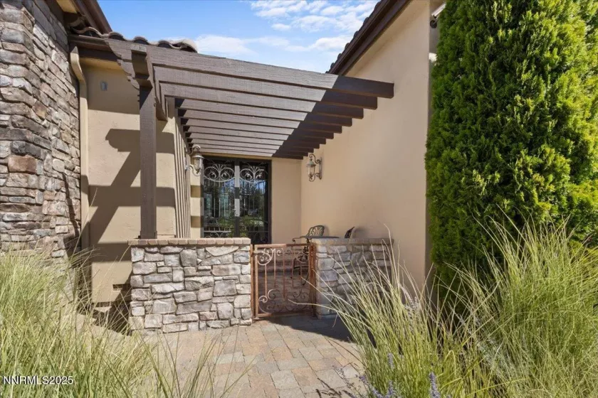 1555 Boulder Field, Reno, Nevada 89511, 4 Bedrooms Bedrooms, ,5 BathroomsBathrooms,Residential,Residential,Boulder Field,250052576